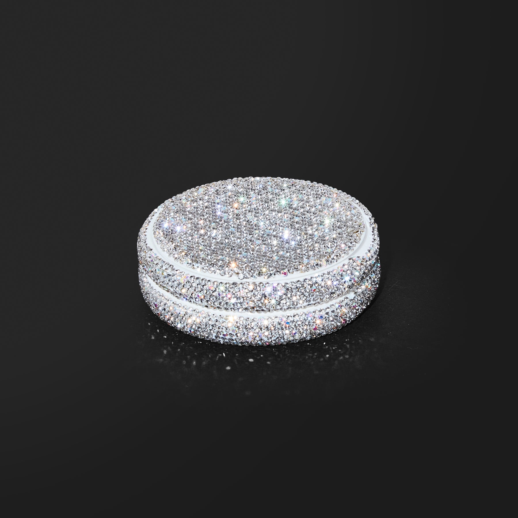 Sparkling Kelly, the glitter box from Kelly White – KELLY WHITE